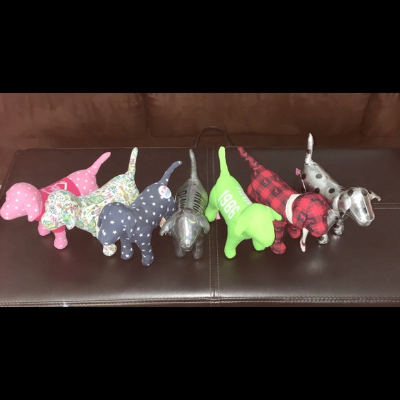 7 Pink collector dogs - excellent condition - Picture 2 of 2